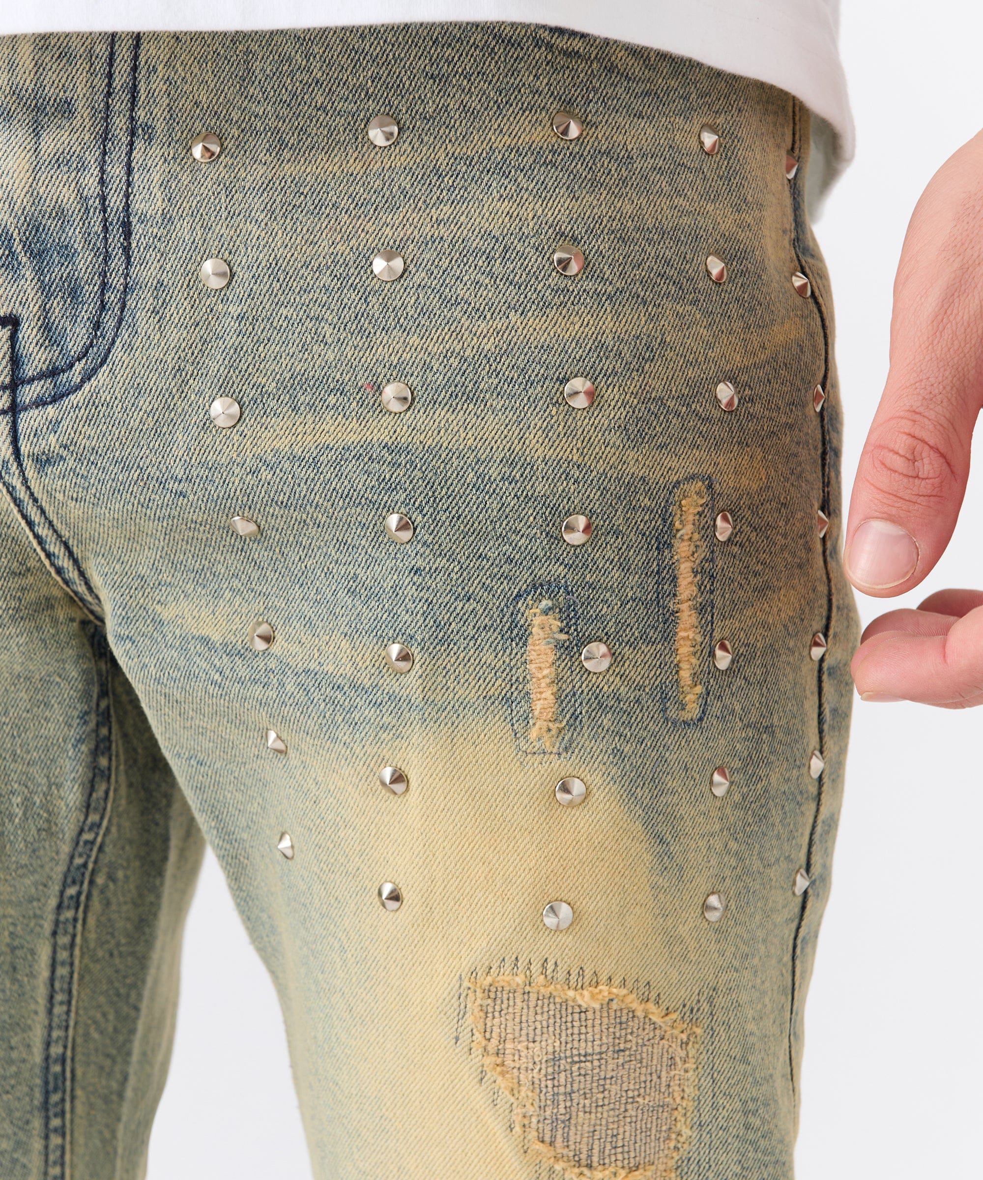 Studded Distress Denim Jeans - Blue