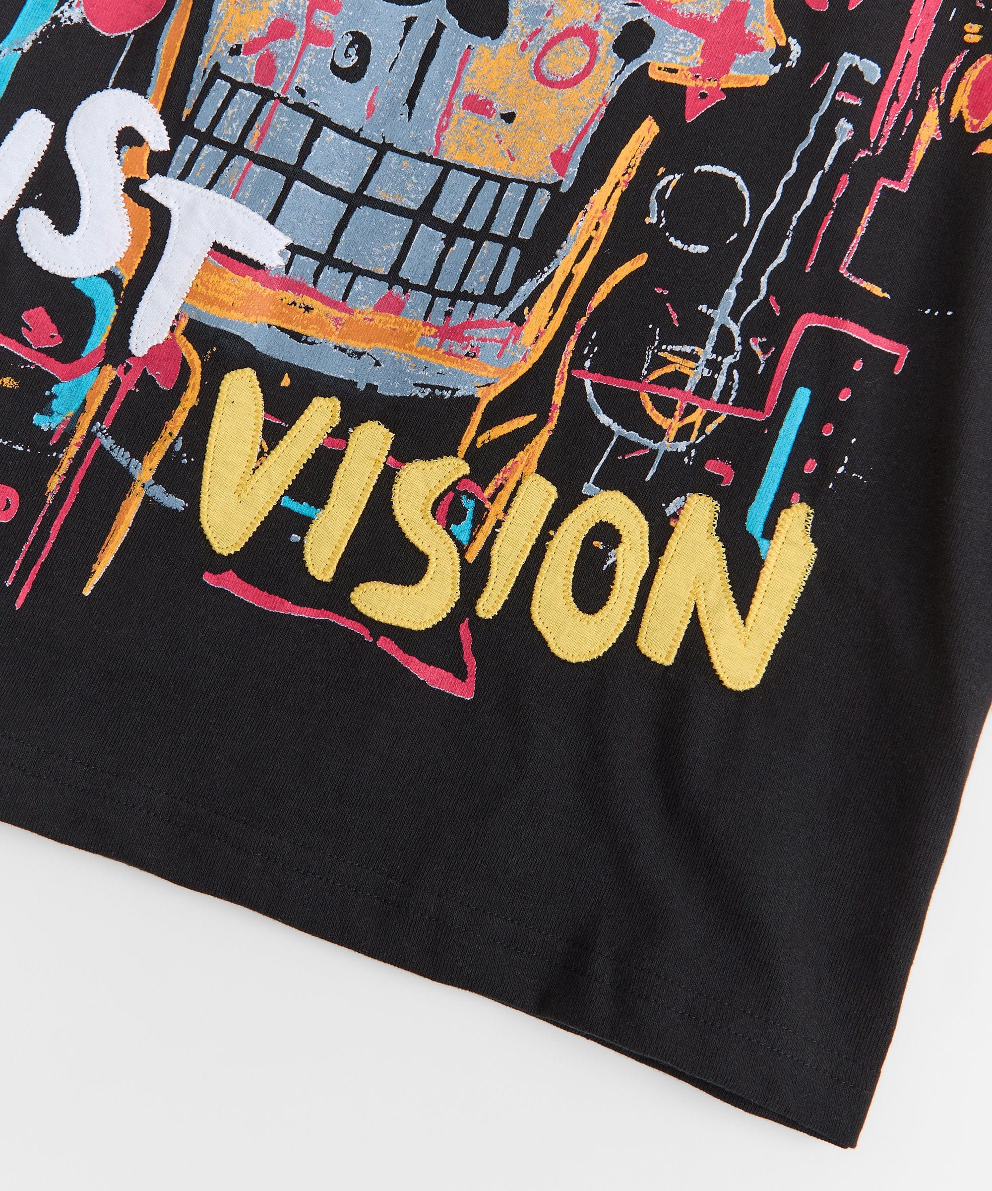 No Limits Skull Applique Short Sleeve Tee - Black