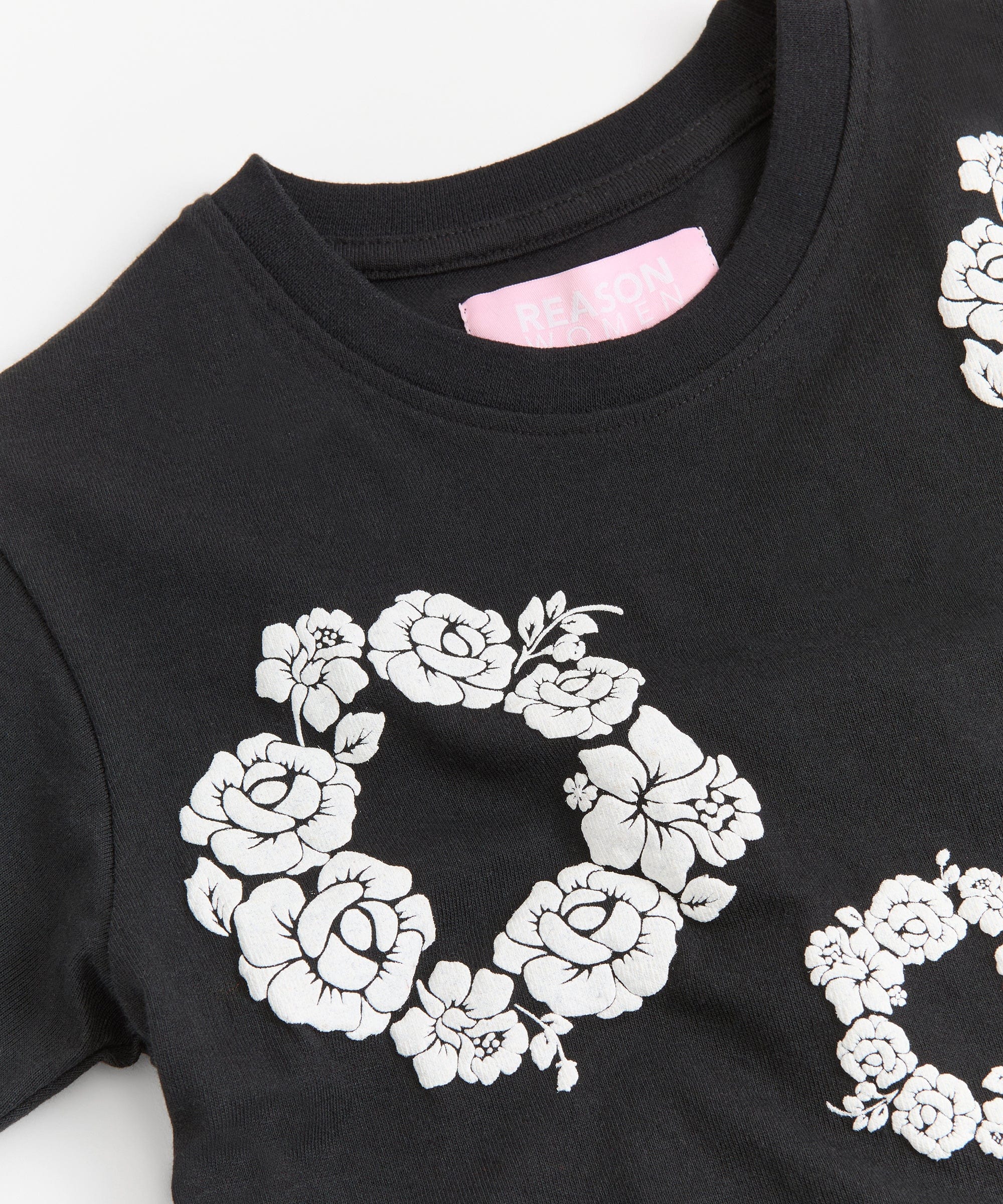Women Rose Tee - Black