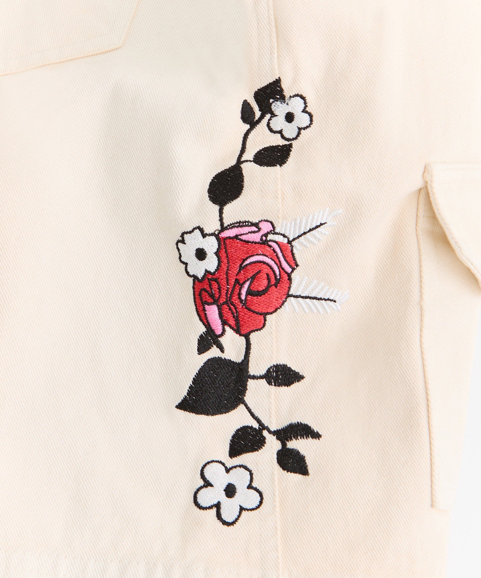 Roses Woven Shorts - Cream