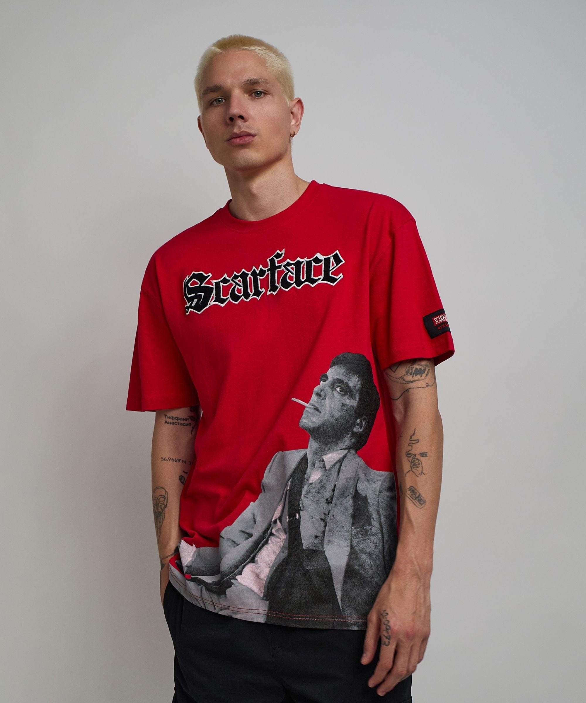 Scarface Old English Short Sleeve Tee - Red