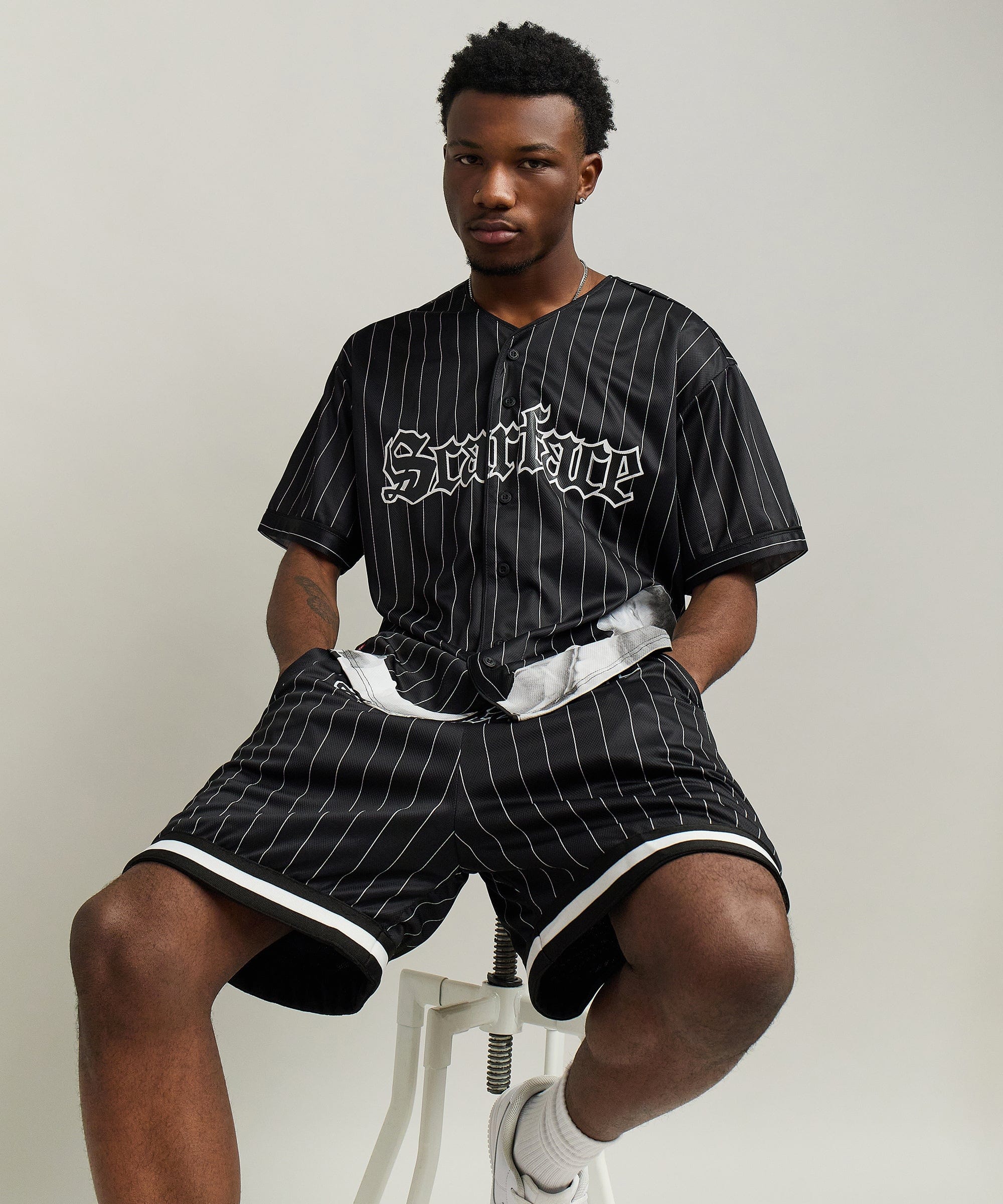 Scarface™ Pinstripe Baseball Jersey - Black